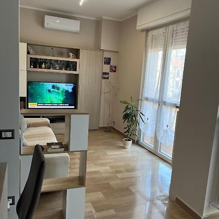Appartamento Cini Infinity House Cinisello Balsamo Esterno foto
