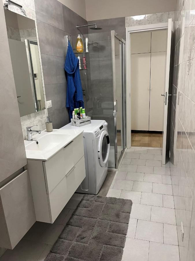 Appartamento Cini Infinity House Cinisello Balsamo Esterno foto