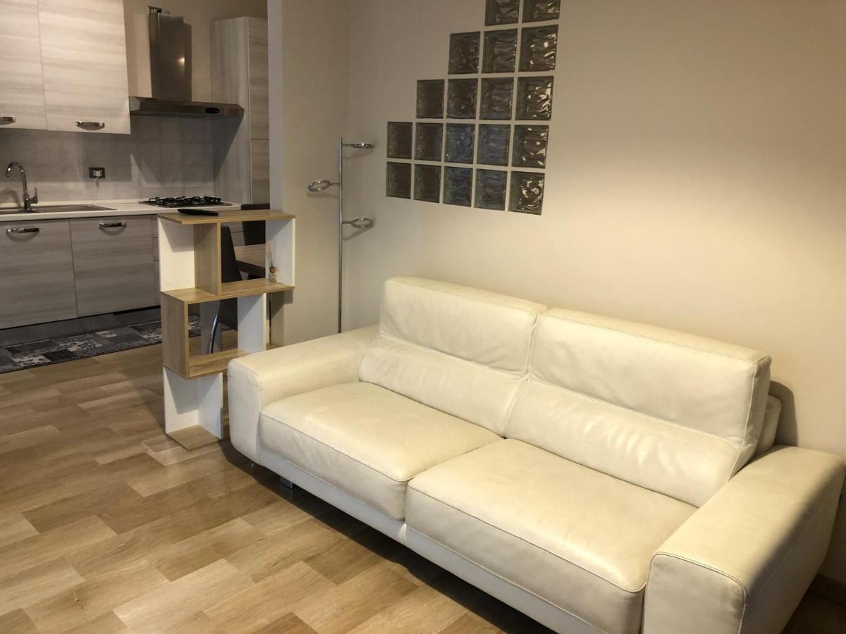 Appartamento Cini Infinity House Cinisello Balsamo Esterno foto