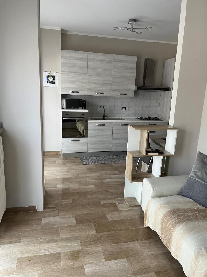 Appartamento Cini Infinity House Cinisello Balsamo Esterno foto